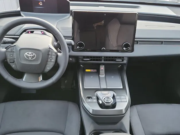 Toyota C-HR+ Premium AWD