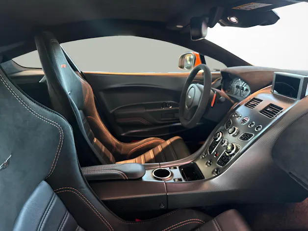Aston Martin GT12
