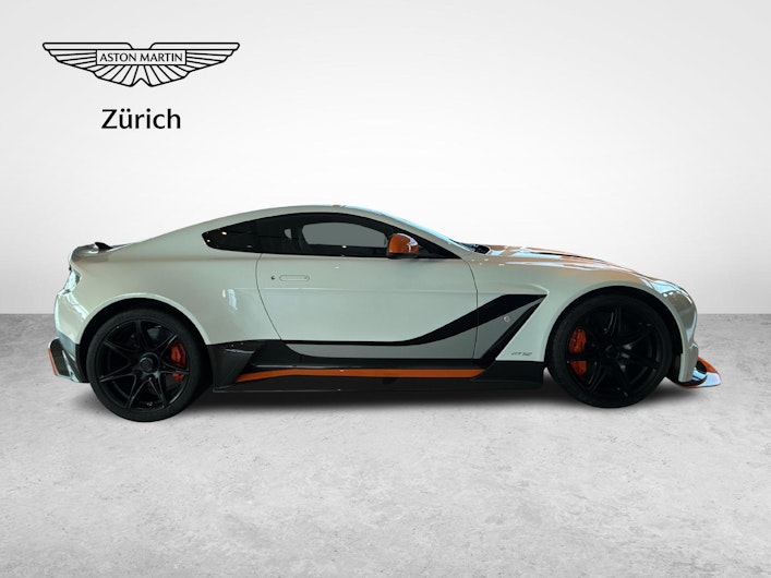 image du véhicule ASTON MARTIN E-C5 AIRCROSS ELEKTRO PLUS