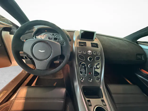 Aston Martin GT12