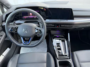 VW Golf VIII 2.0 TSI R 20 Years DSG 4motion
