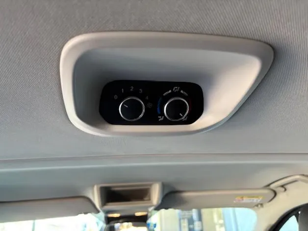 Ford Tourneo Custom 320 L1H1 Titanium A