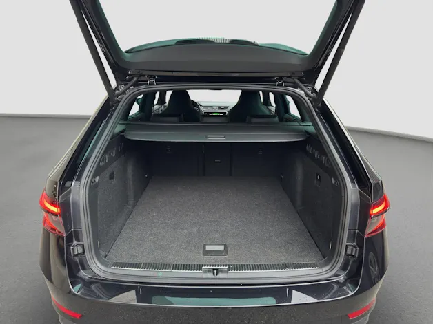 Škoda Superb Combi 2.0 TDi SportLine 4x4 DSG