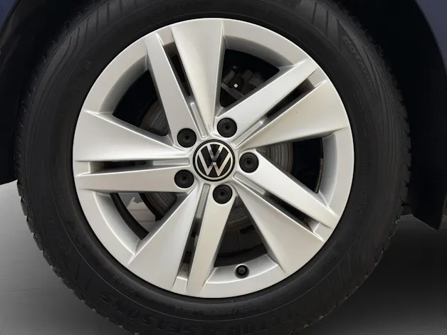 VW Golf 2.0 TDI Life DSG