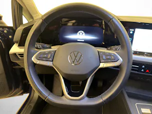 VW Golf 2.0 TDI Life DSG