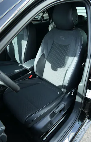 VW T-Roc 1.5 eTSI mHEV R-Line DSG