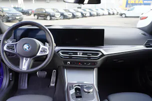 BMW 330e x DriveTouring Steptronic M Sport
