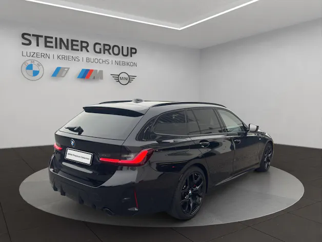 BMW 320d xDrive 48V Touring Steptronic M Sport Pro