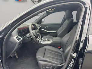 BMW 320d xDrive 48V Touring Steptronic M Sport Pro