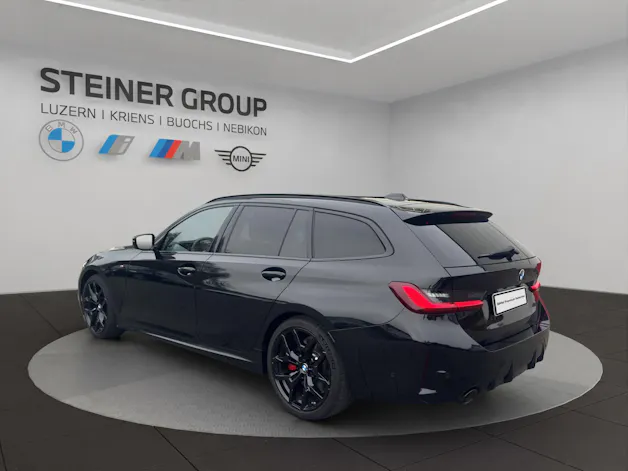 BMW 320d xDrive 48V Touring Steptronic M Sport Pro