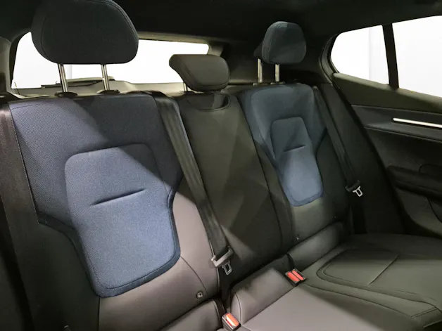 Volvo EX30 CC E60 Twin Performance AWD