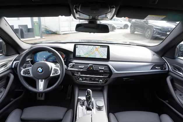 BMW 520d xDrive 48V Touring M Sport Steptronic