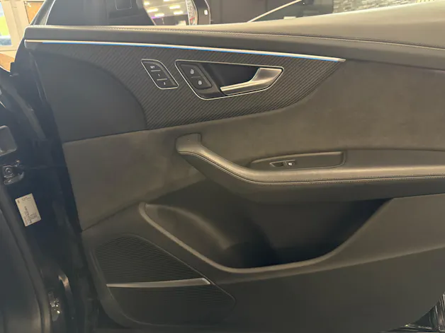 Audi RSQ8 quattro tiptronic ABT 700 PS