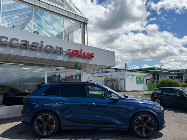 Audi SQ6 e-tron quattro