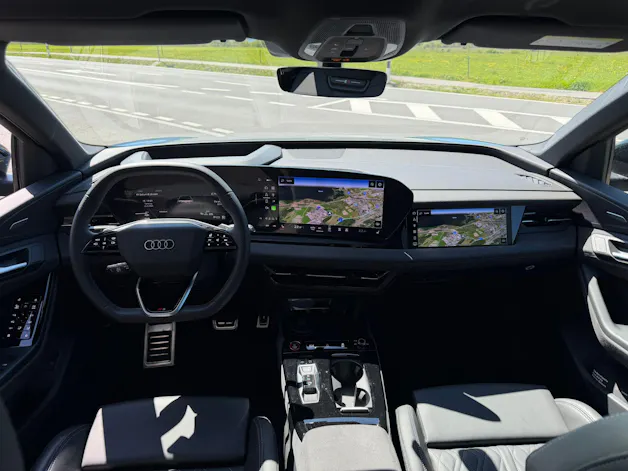 Audi SQ6 e-tron quattro