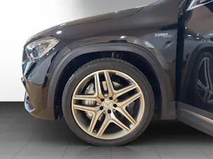 Mercedes-Benz GLA 35 AMG 4Matic 8G-Speedshift DCT