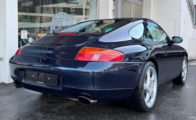 Porsche 911 Carrera