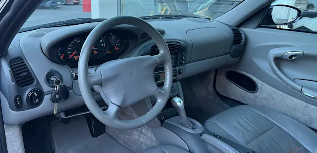 Porsche 911 Carrera