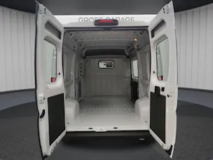 Peugeot Boxer 2.2 HDI 335 L2H2
