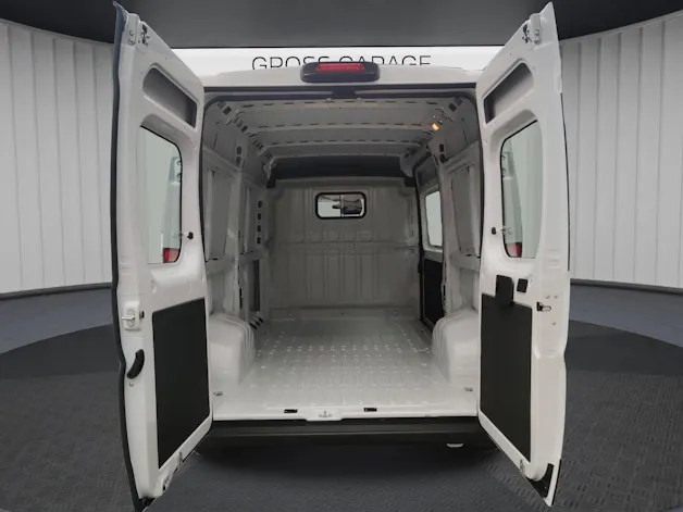 Peugeot Boxer 2.2 HDI 335 L2H2