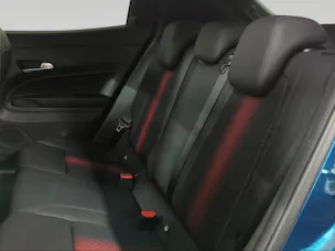 Alfa Romeo Junior BEV Speciale Tech 156 PS