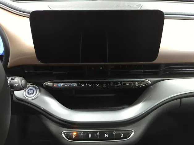 FIAT 500 BEV Swiss Edition 118 PS