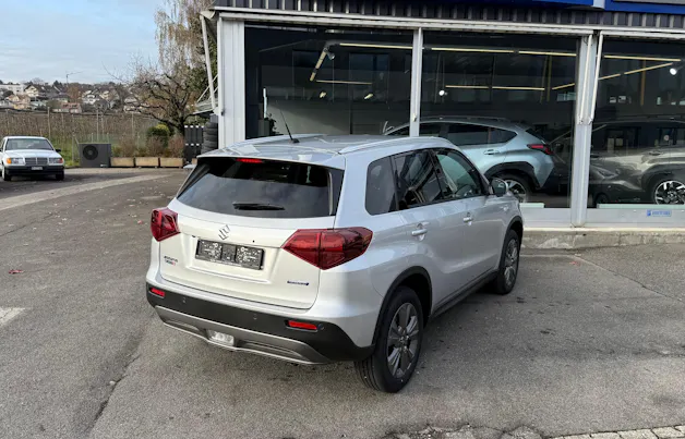 Suzuki Vitara 1.4 Boosterjet Compact + 4x4 Hybrid Automatic