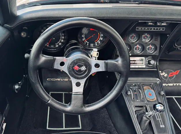Chevrolet Corvette C3 Stingray Cabrio Handschalter