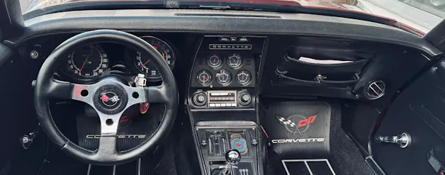 Chevrolet Corvette C3 Stingray Cabrio Handschalter