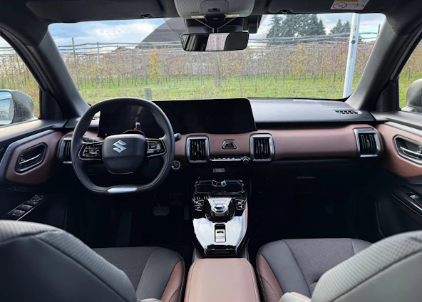 image du véhicule 8 image du véhicule 8