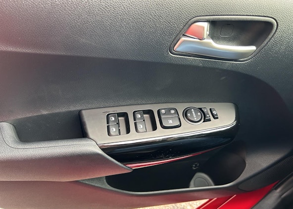 Fahrzeugbild 12 Fahrzeugbild 12