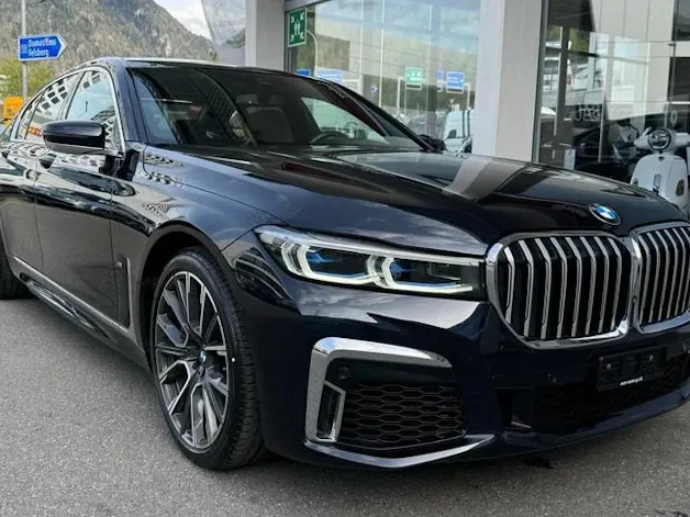 BMW 750i xDrive M Sport Steptronic