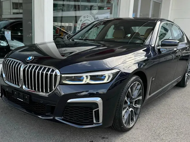 BMW 750i xDrive M Sport Steptronic