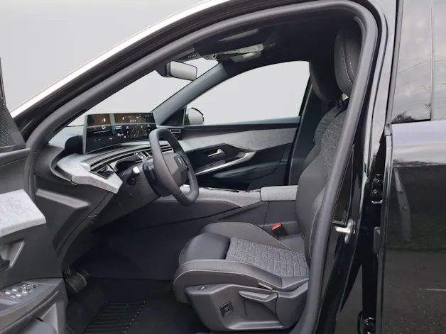 Peugeot 3008 NEW 145 e-DCS Allure P