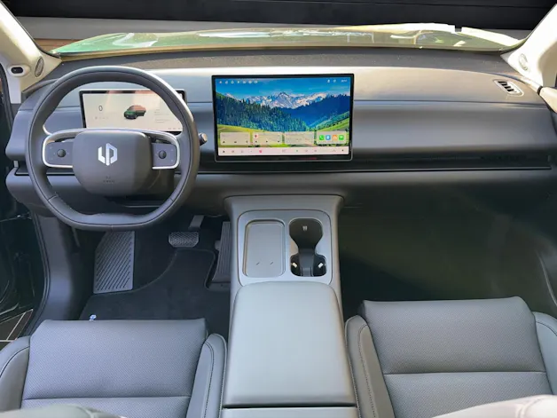 Leapmotor C10 82kWh AWD Design