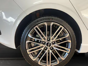 Kia Ceed 1.5 T-GDi GT-Line Edition DCT