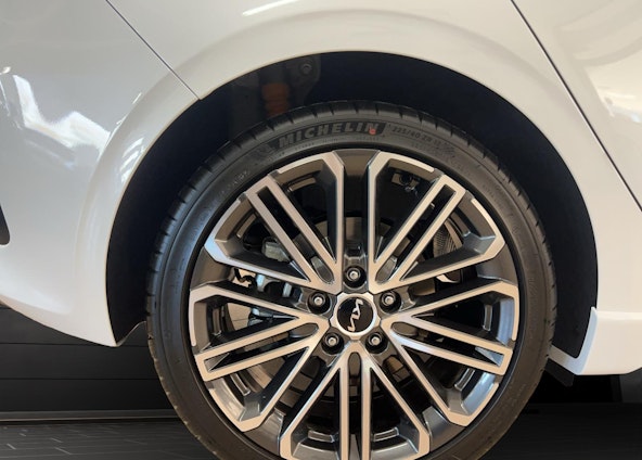 Fahrzeugbild 8 Fahrzeugbild 8