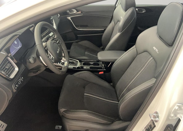 Fahrzeugbild 4 Fahrzeugbild 4