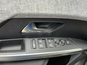 Peugeot 5008 145 e-DCS6 GT