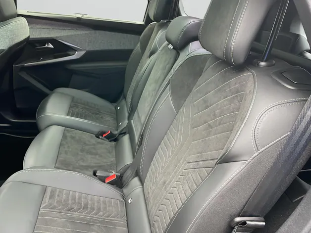 Peugeot 5008 145 e-DCS6 GT