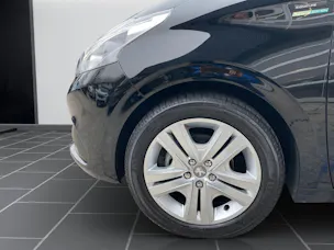 Peugeot 208 1.2 P.Tech Signature