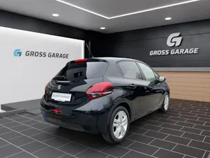 Peugeot 208 1.2 P.Tech Signature