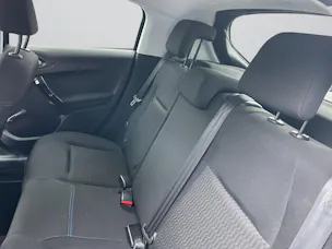 Peugeot 208 1.2 P.Tech Signature