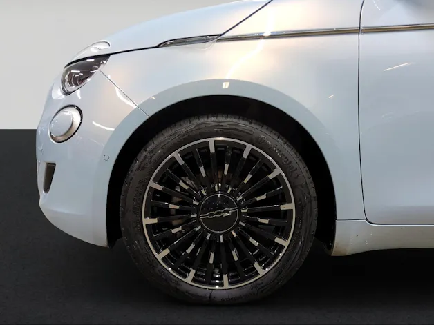 Fiat 500 BEV La Prima by Bocelli 118 PS