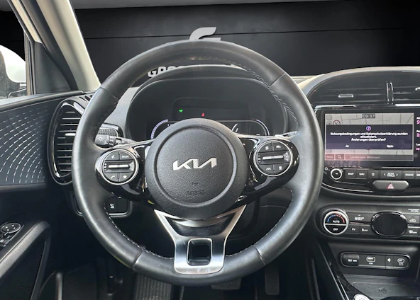 immagine del veicolo 10 immagine del veicolo 10