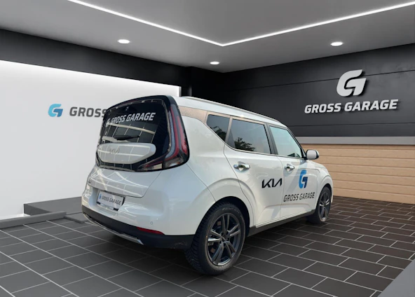 immagine del veicolo 3 immagine del veicolo 3