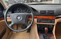 BMW 528i