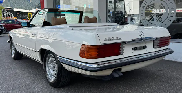 Mercedes-Benz 350 SL V8