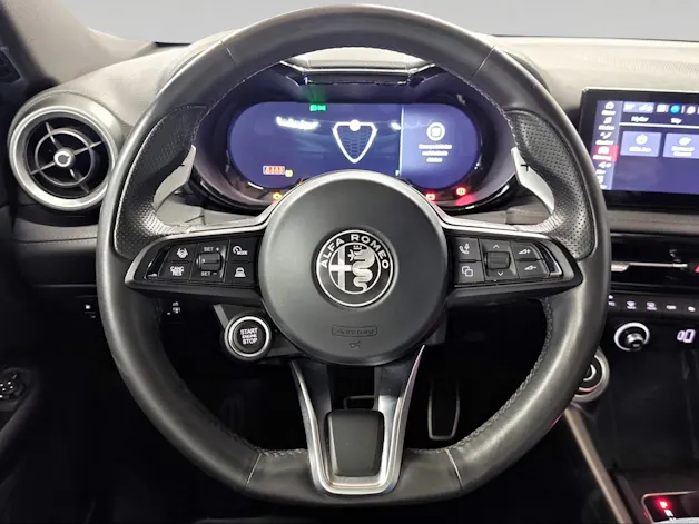 Alfa Romeo Tonale 1.3 Plug-in-Hybrid Q4 Veloce Pack Premium Sky