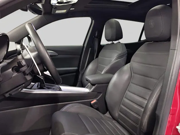 Alfa Romeo Tonale 1.3 Plug-in-Hybrid Q4 Veloce Pack Premium Sky